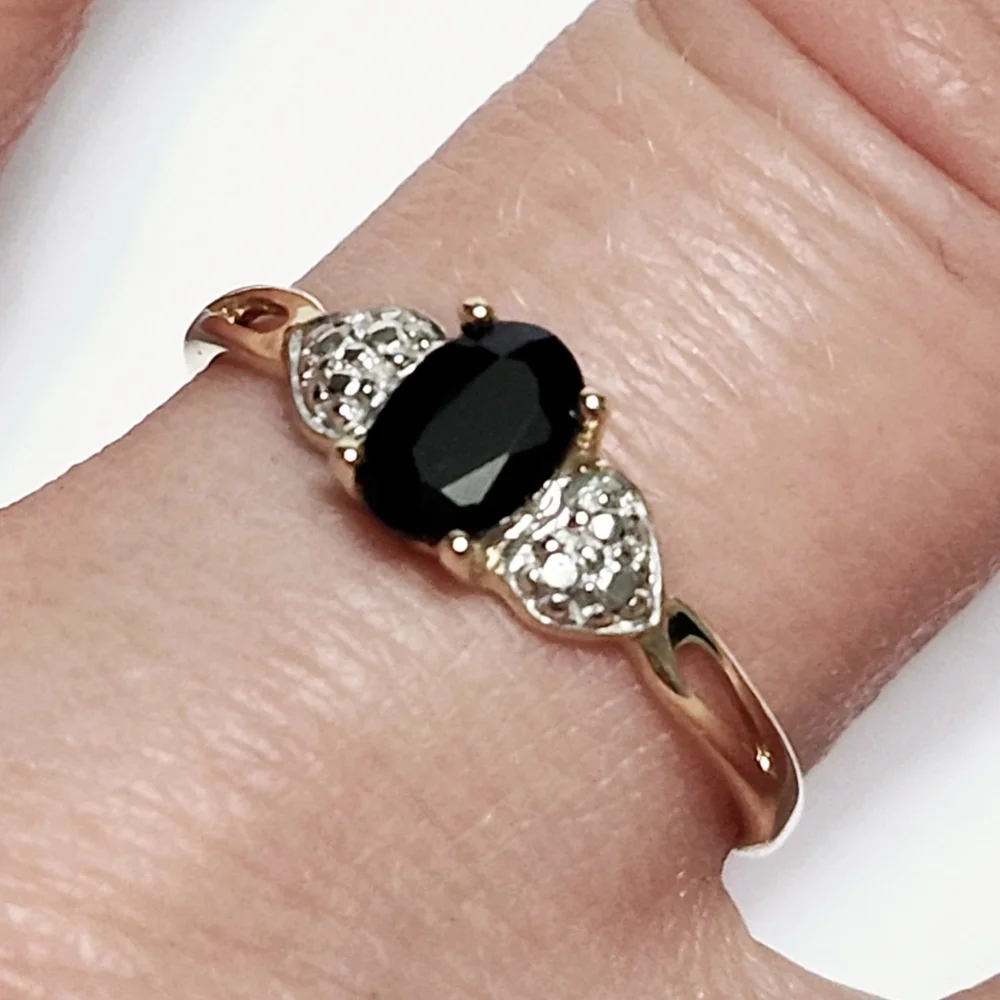 0.50ct Sapphire 10K Gold Oval Solitaire Ring Womens Size 7 - Picture 5 of 16